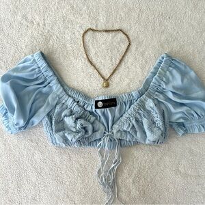 Cropped beautiful blue princess top! 🦋
